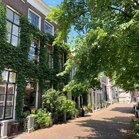 Apartment 't Hart